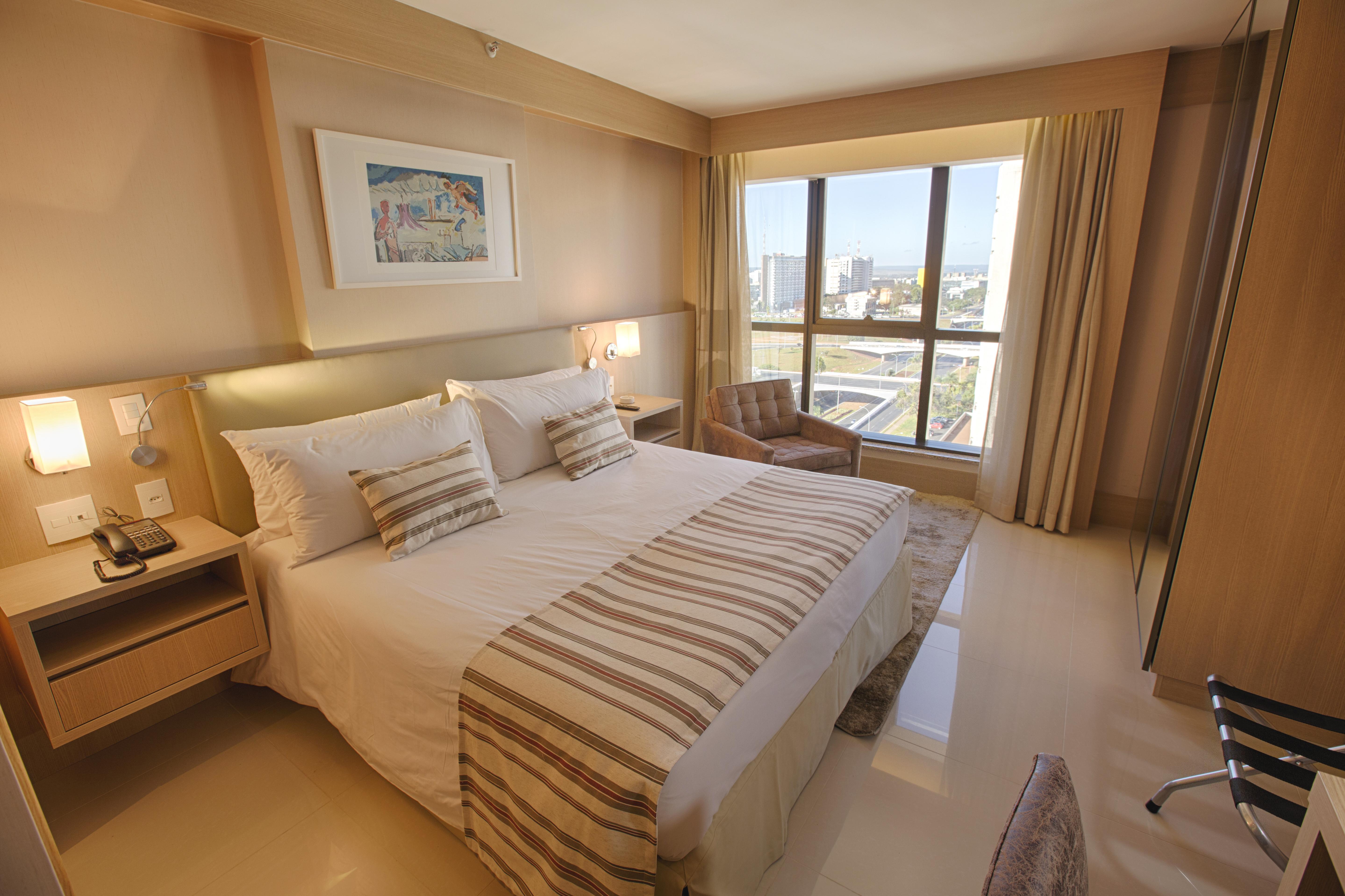 Cullinan Hplus Premium Brasilia Exterior foto A bedroom at the hotel